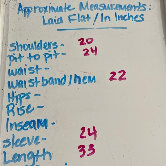 Bellissimo Mens Regular Fit Non-Iron Sateen Dress Shirt Black Long Sleeves 16.5R - Picture 12 of 12